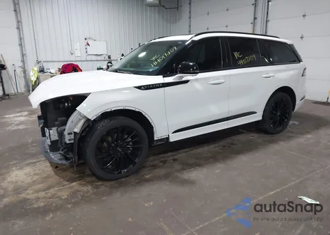 2022 Lincoln Aviator Reserve z USA, uszkodzony, nr VIN 5LM5J7XC1NGL18728